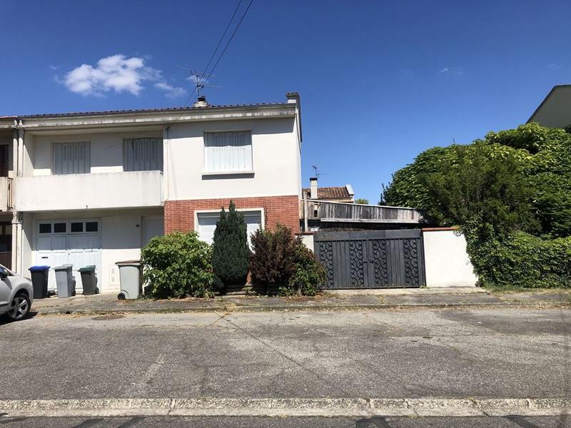 Maison traditionnelle - 70 m² - 4 pièces