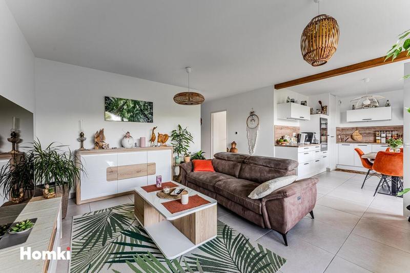 Appartement - 84 m² - 4 pièces