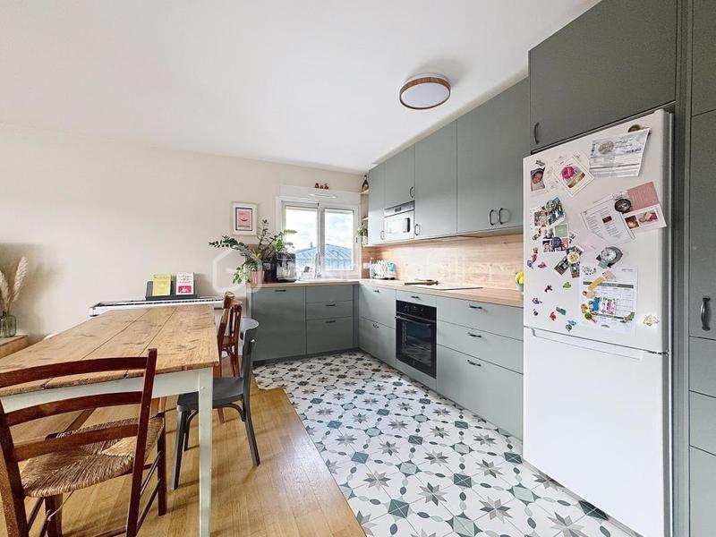 Appartement - 65 m² - 3 pièces