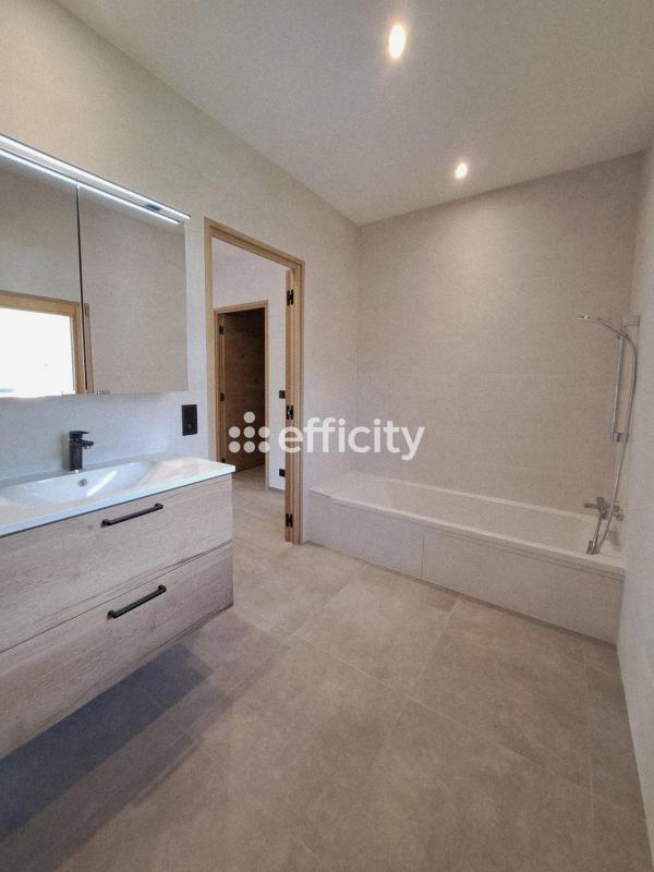 Châlet - 137 m² - 5 pièces