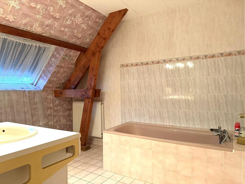 Maison - 152 m² - 7 pièces