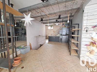 Maison - 100 m² - 3 pièces