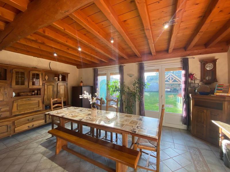 Maison - 260 m² - 5 pièces