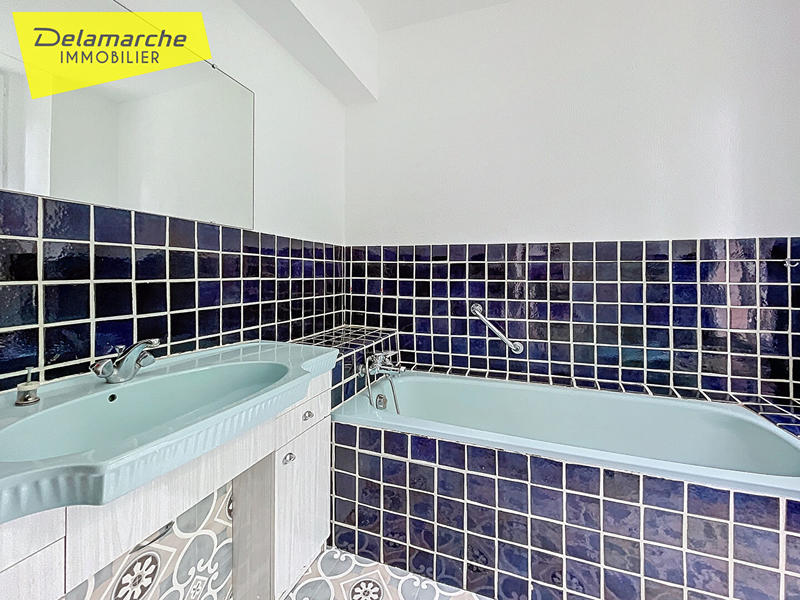 Maison - 188 m² - 9 pièces