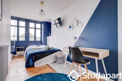 Chambre - 10 m² - 1 pièce
