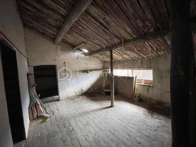 Immeuble - 180 m² - 14 pièces