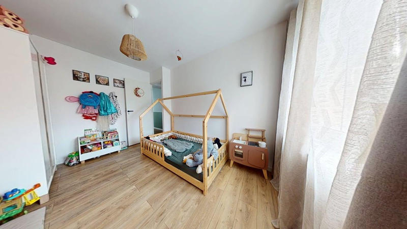 Maison - 100 m² - 5 pièces