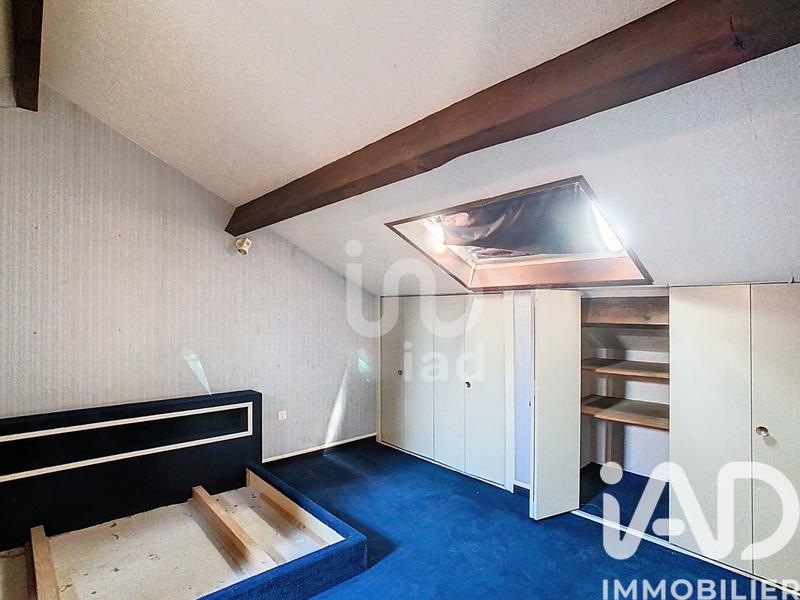 Maison - 210 m² - 7 pièces