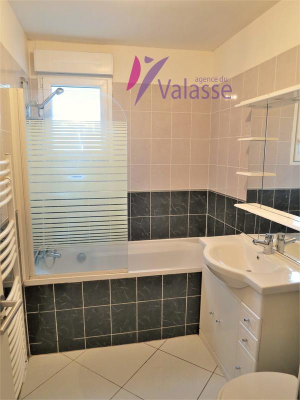 Appartement - 72 m² - 3 pièces