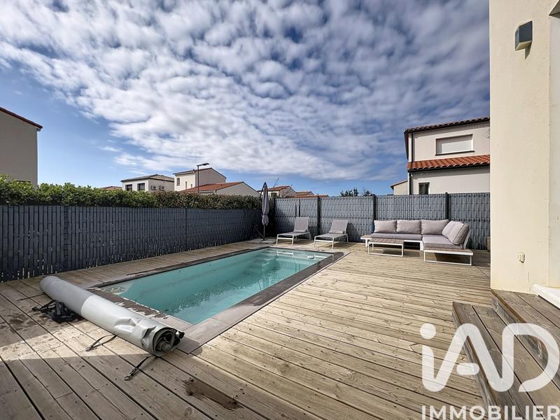 Maison - 90 m² - 4 pièces