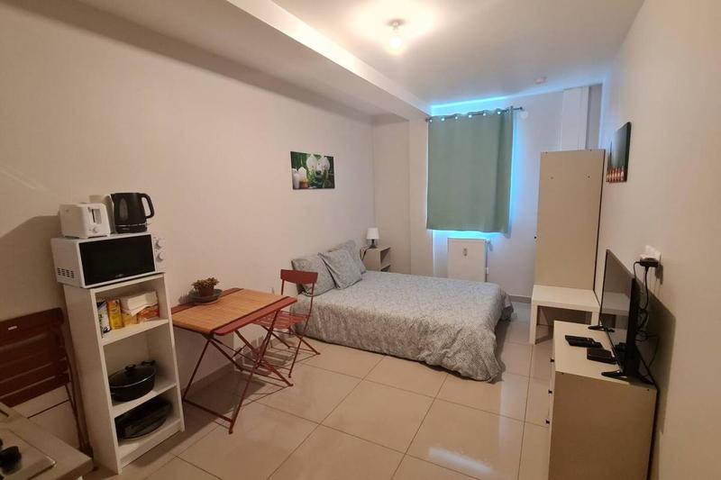 Studio - 20 m² - 1 pièce