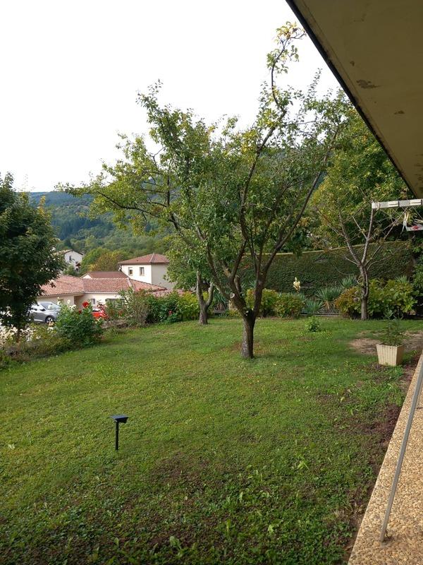 Maison - 220 m² - 9 pièces