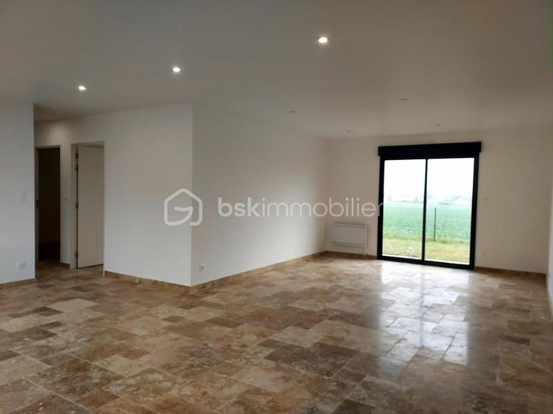 Maison - 90 m² - 4 pièces