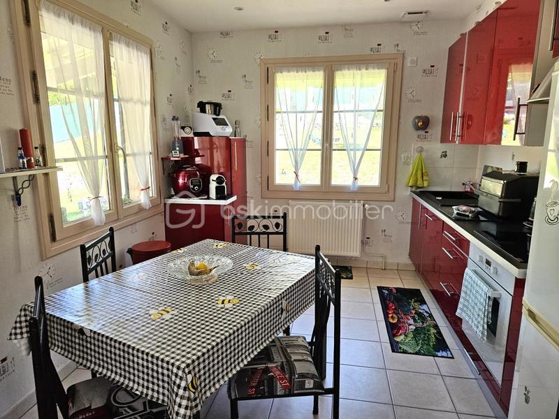 Maison traditionnelle - 162 m² - 7 pièces