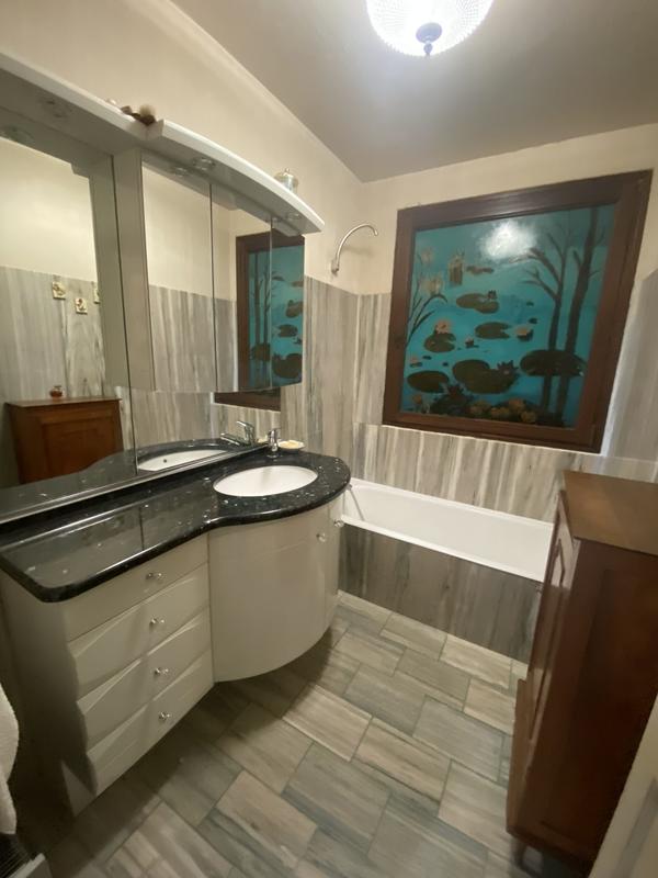 Maison traditionnelle - 130 m² - 7 pièces