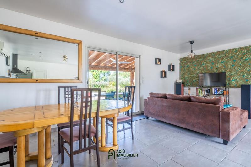 Maison - 148 m² - 6 pièces