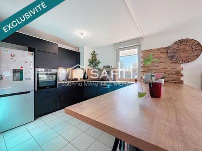 Appartement - 82 m² - 4 pièces