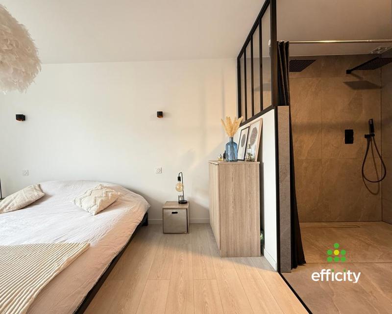 Appartement - 94 m² - 4 pièces