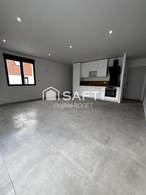 Maison - 102 m² - 4 pièces