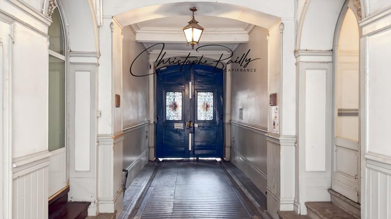 Appartement bourgeois - 158 m² - 4 pièces