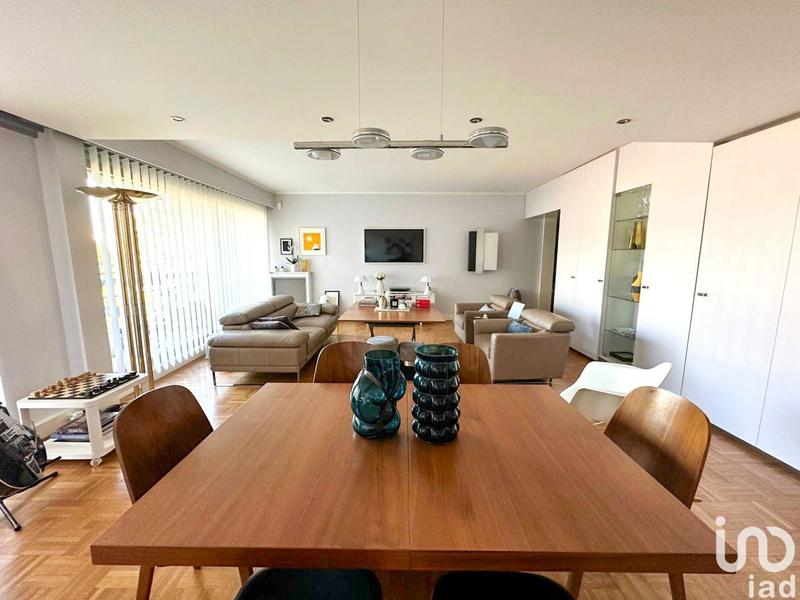 Appartement - 121 m² - 4 pièces