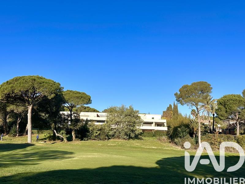 Appartement - 87 m² - 4 pièces