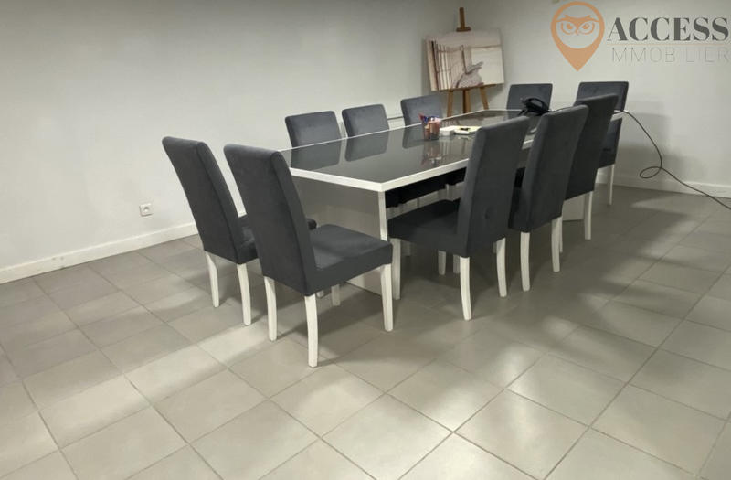 Local commercial - 99 m²