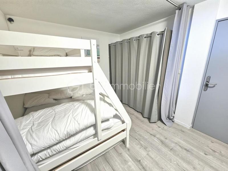 Studio - 32 m² - 2 pièces