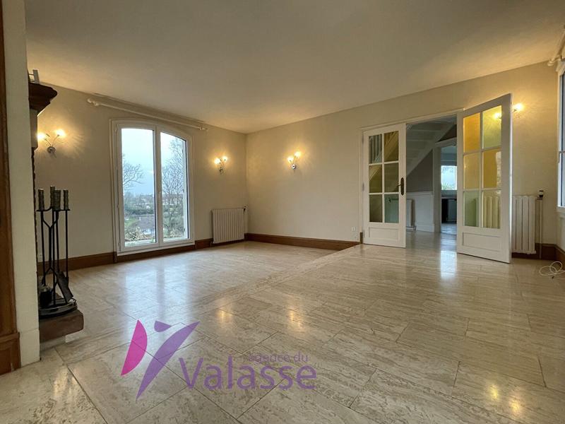 Maison - 165 m² - 6 pièces