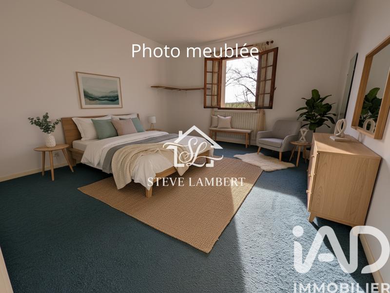 Maison - 210 m² - 6 pièces