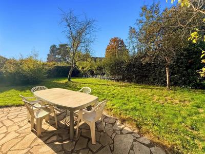 Maison - 189 m² - 8 pièces