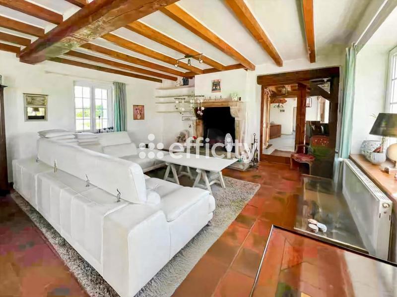 Longère - 230 m² - 6 pièces