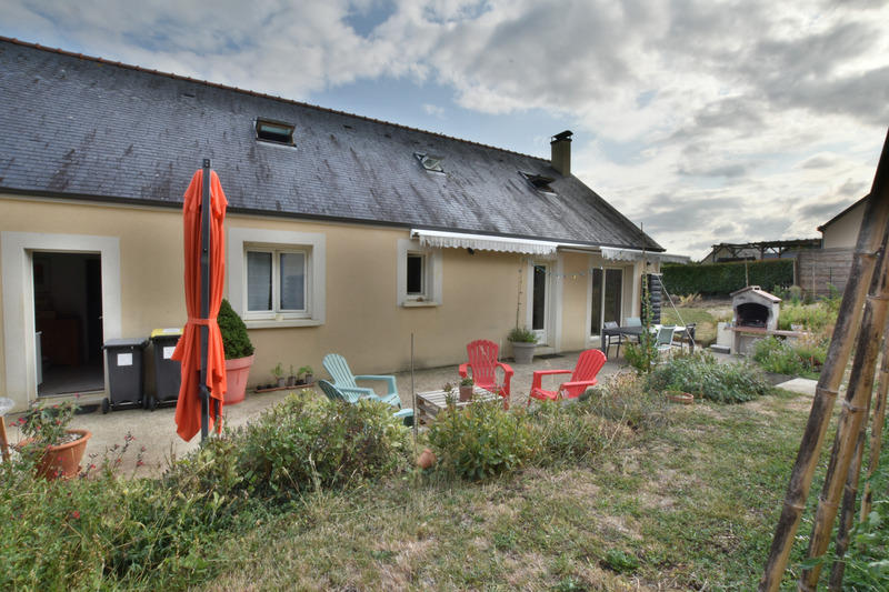 Maison - 121 m² - 7 pièces