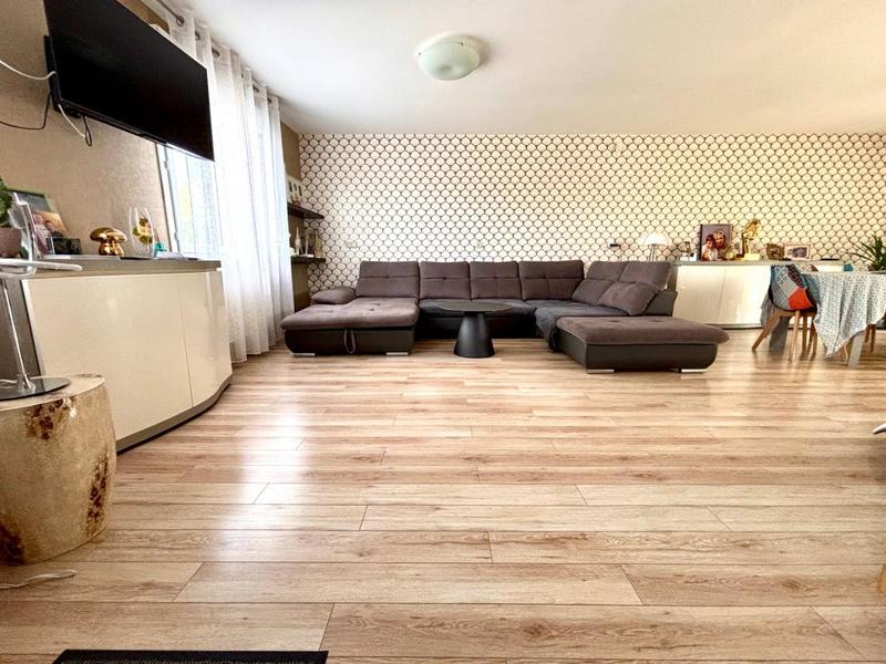 Maison - 175 m² - 5 pièces