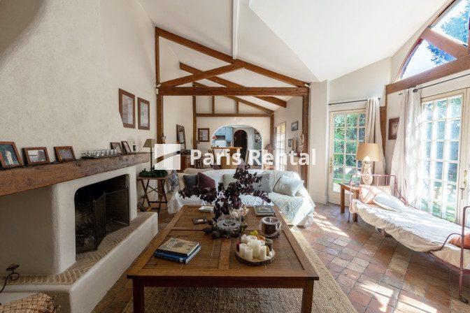 Maison - 159 m² - 5 pièces