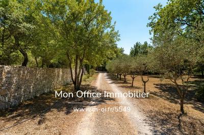 Propriété - 375 m² - 10 pièces