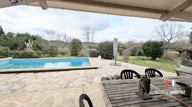 Maison - 88 m² - 4 pièces