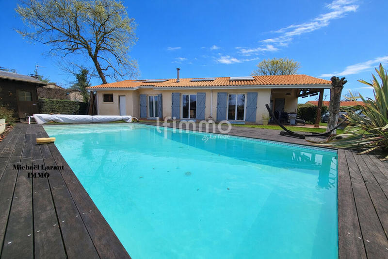 Maison - 120 m² - 6 pièces