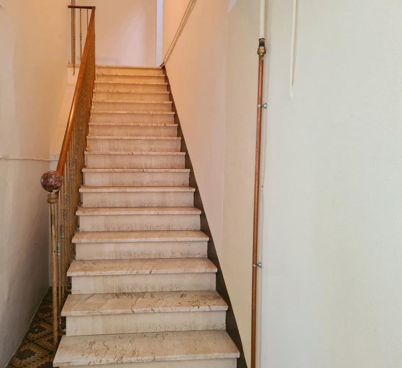 Maison de ville - 271 m² - 8 pièces