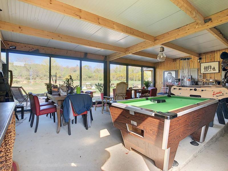 Maison - 296 m² - 15 pièces