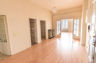 Appartement - 129 m² - 5 pièces