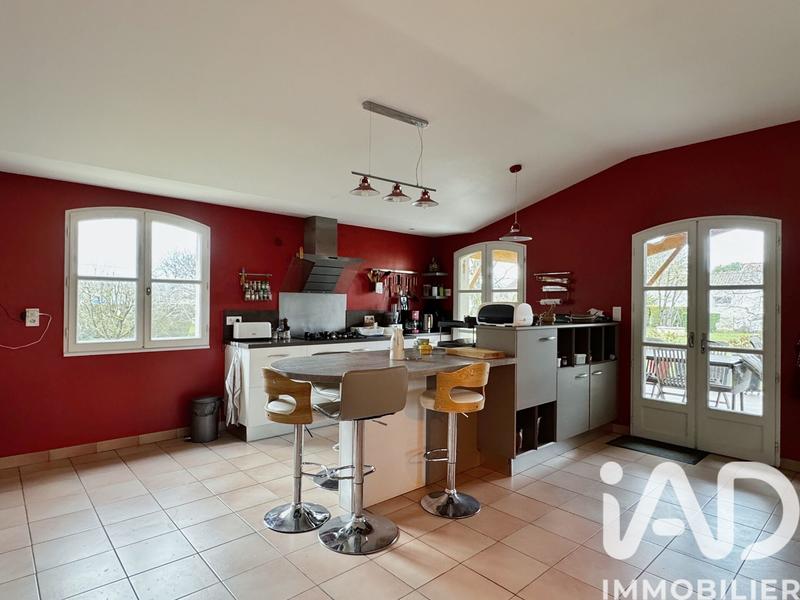 Maison - 356 m² - 11 pièces