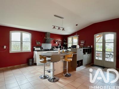 Maison - 356 m² - 11 pièces