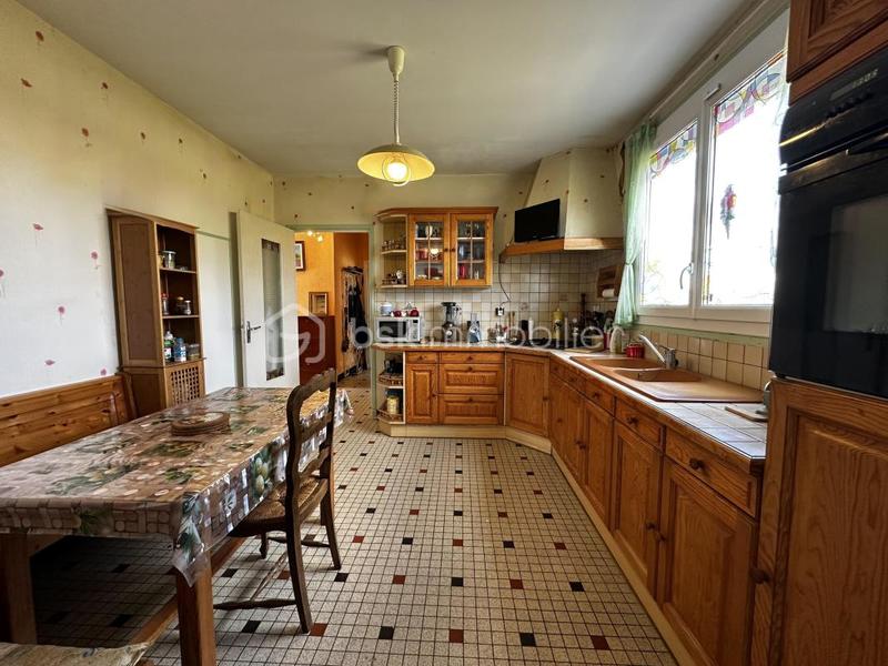 Maison traditionnelle - 115 m² - 6 pièces