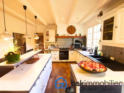 Maison - 175 m² - 7 pièces