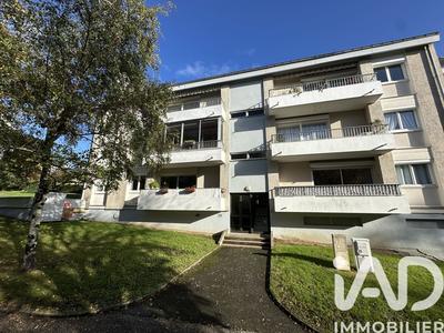 Appartement - 93 m² - 5 pièces