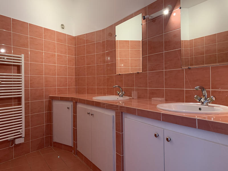 Villa - 183 m² - 7 pièces