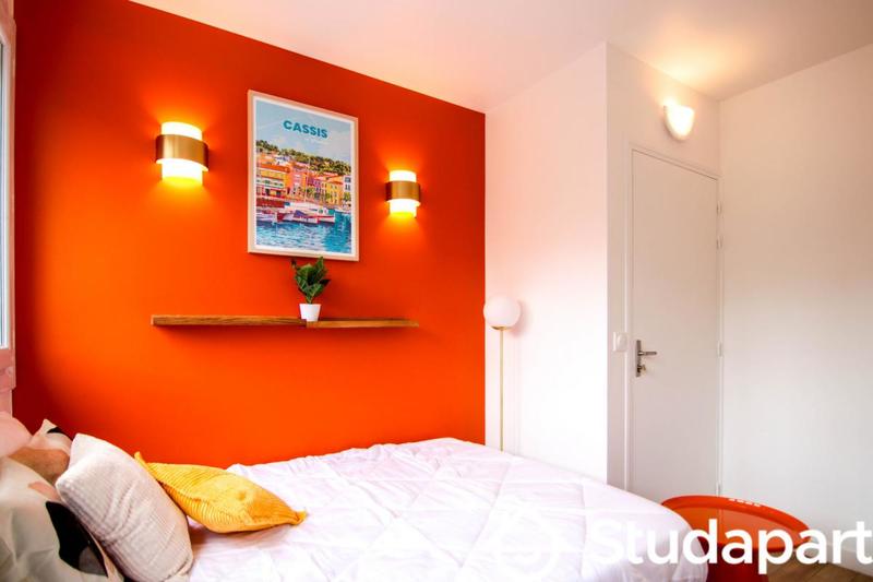 Chambre - 18 m² - 1 pièce