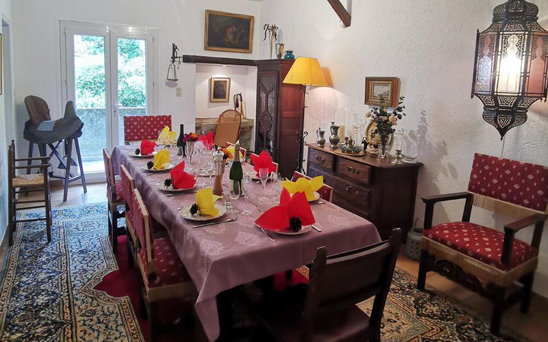 Maison - 312 m² - 6 pièces