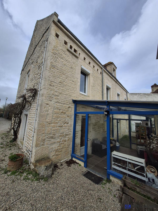 Maison - 168 m² - 7 pièces